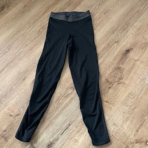 Girls Dri-fit Nike leggings size XS black